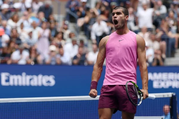 สนามแข่งขันเทนนิสชื่อดังในเยอรมนี ศูนย์กลางลูกสักหลาดระดับโลกของยุโรป